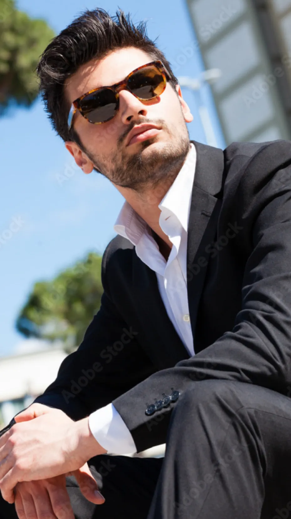 ai character: Aaron Wyatt background