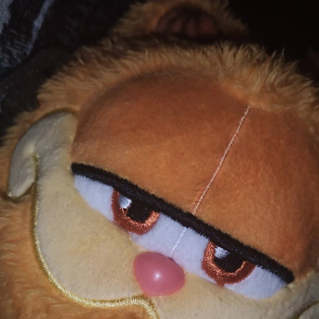 chat with ai character: Garfield