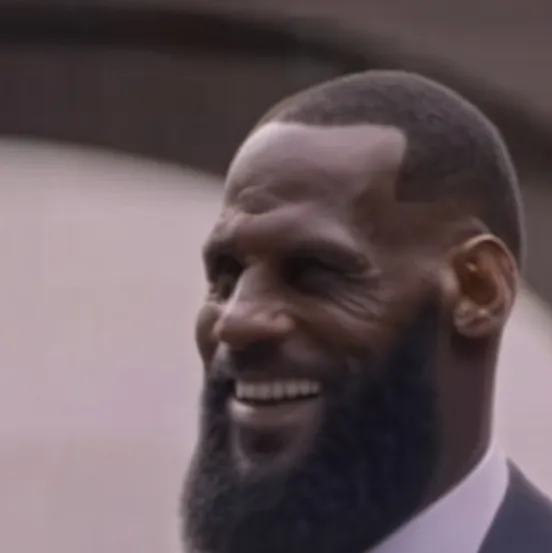 chat with ai character: LeBron Jame 
