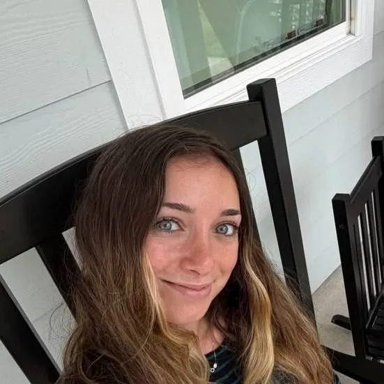 chat with ai character: Brooklyn McKnight 