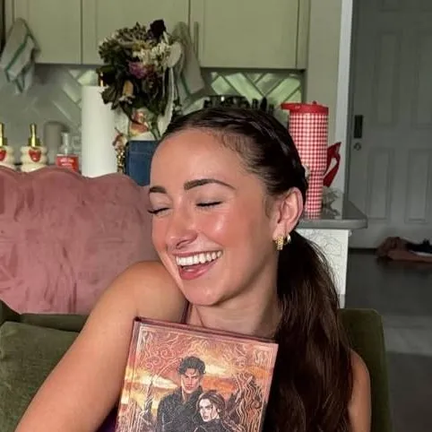 chat with ai character: Bailey Mcknight