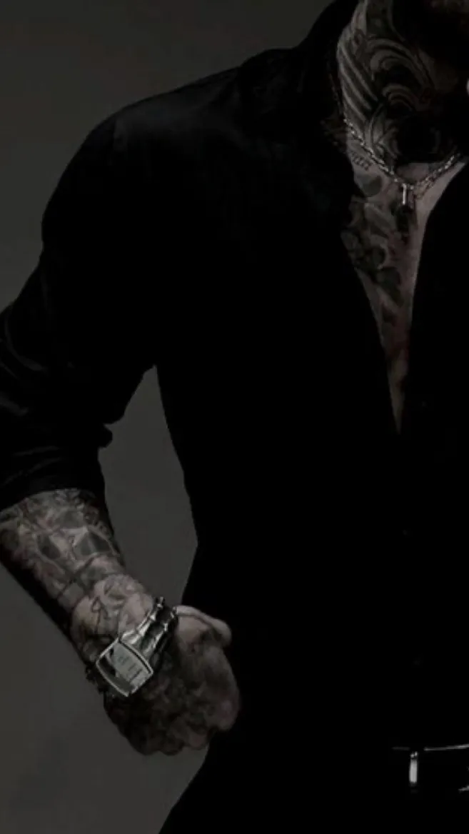 ai character: Dominic Sanchez  background