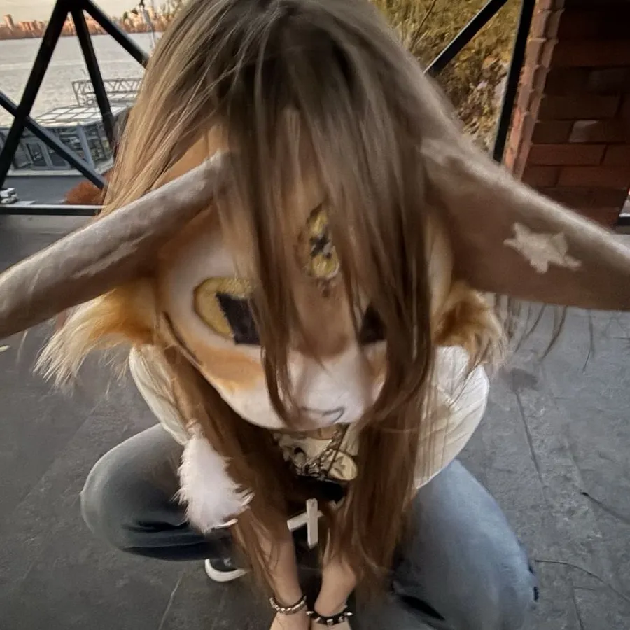 chat with ai character: Eclipse