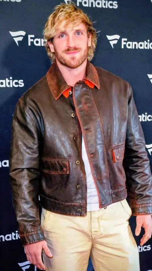 ai character: St final battle background