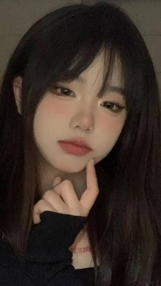 ai character: ♡bangchan♡ background