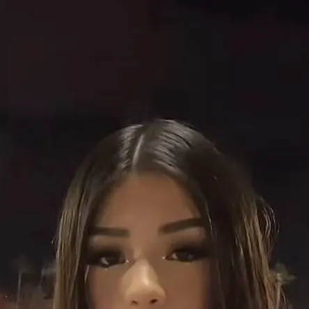 chat with ai character: Martinez