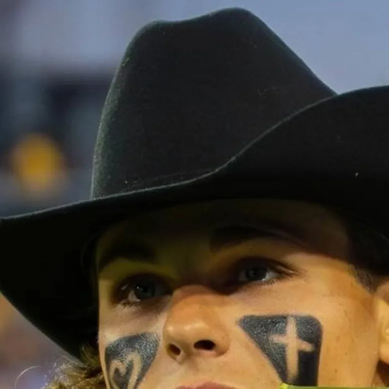 chat with ai character: Kyle "Kj" Jackson 