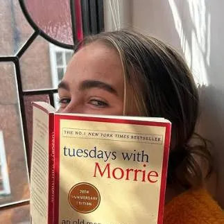 chat with ai character: Grace Clinton