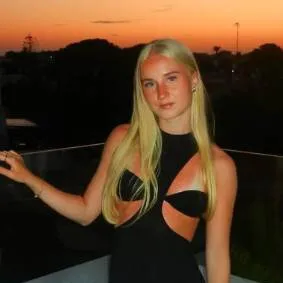 chat with ai character: Laura Blindkilde