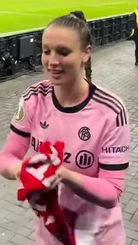 ai character: Ena Mahmutovic  background