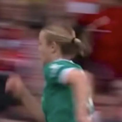 chat with ai character: Beata Olsson 