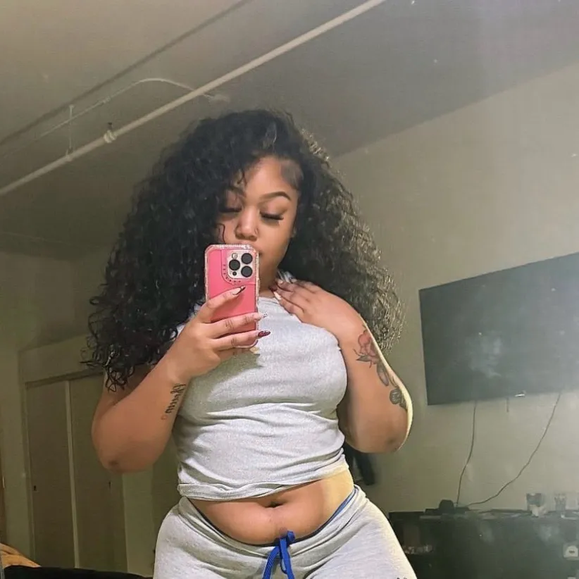 chat with ai character: Monty😝