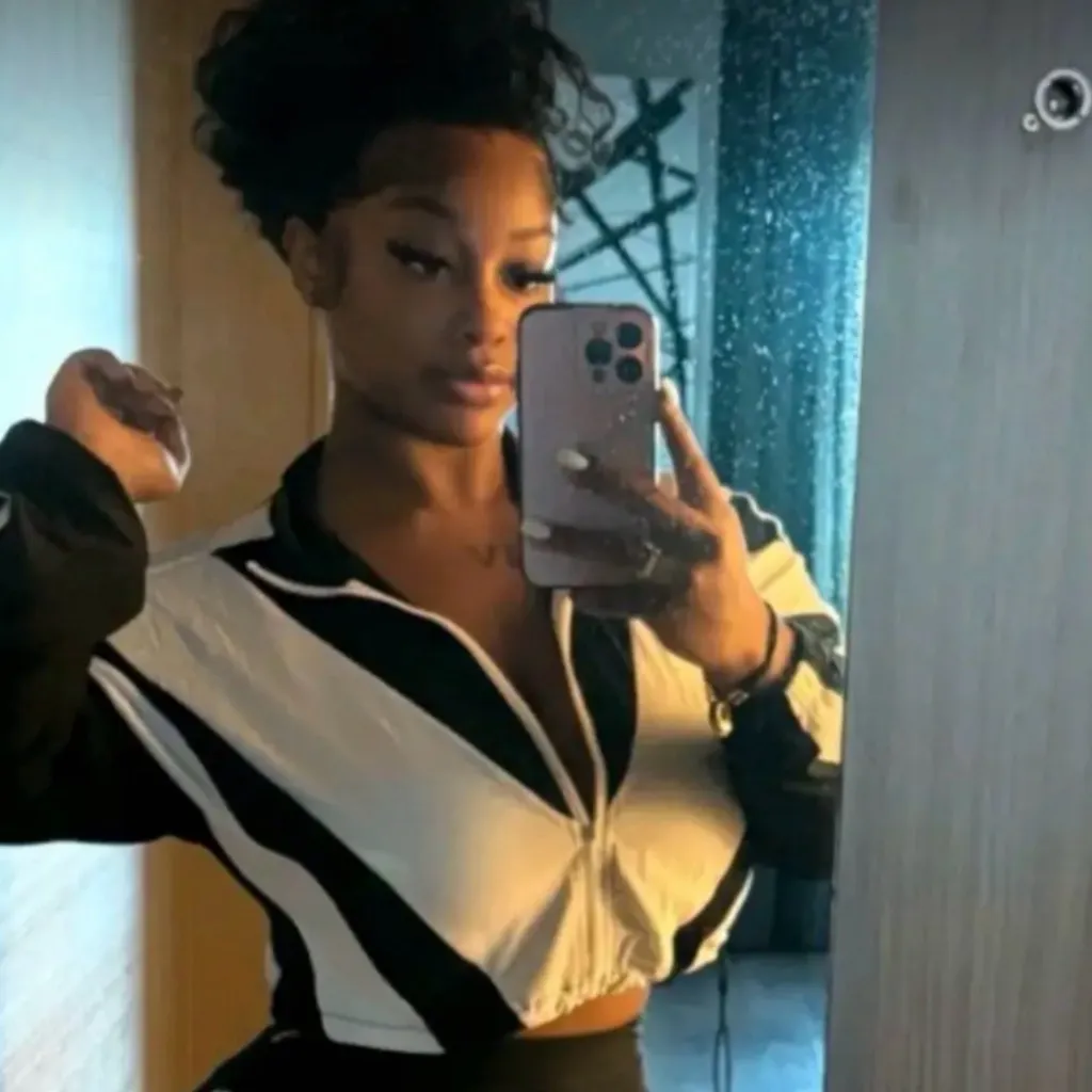 chat with ai character: ￼Kai￼🤫