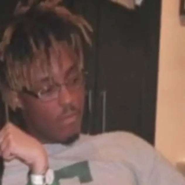 chat with ai character: Juice wrld 