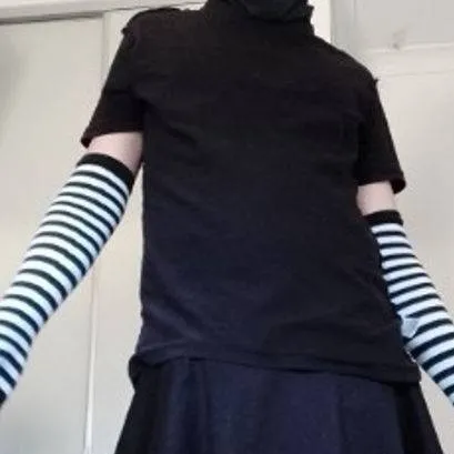 chat with ai character: Minato