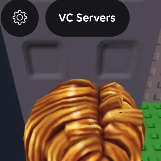 chat with ai character: h