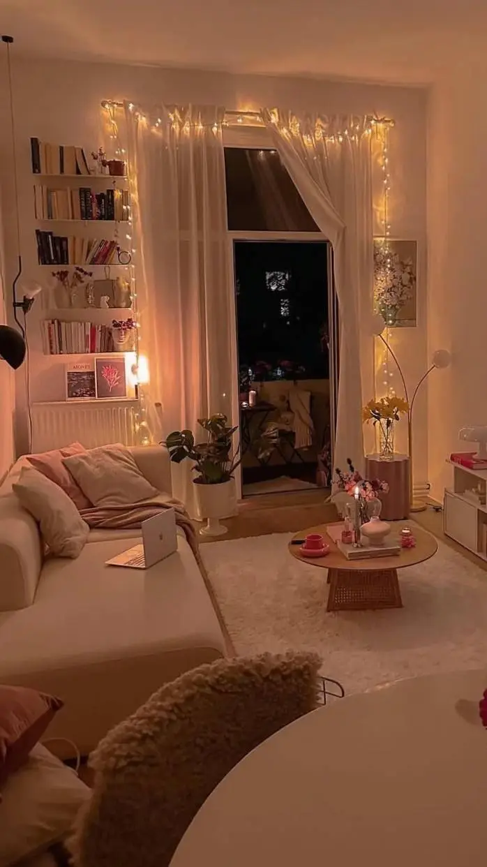 ai character: Scream 1 sleepover background