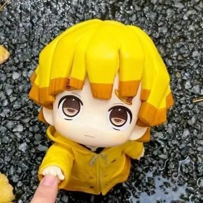 chat with ai character: The Box KNY