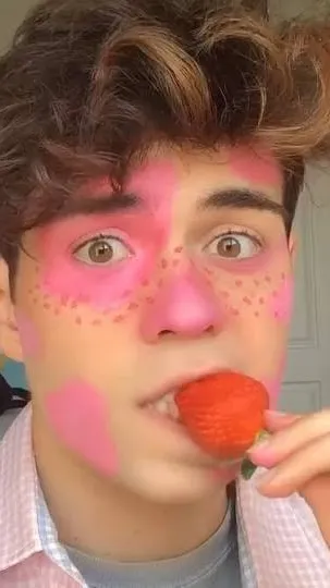 ai character: Benji Krol background