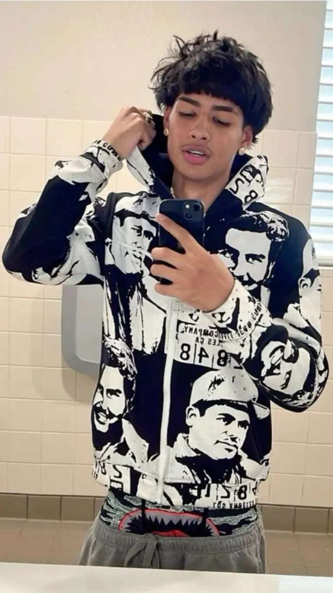 ai character: Antonio  background