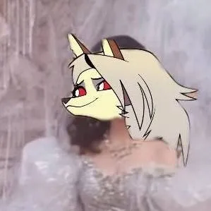 chat with ai character: Princess loona 