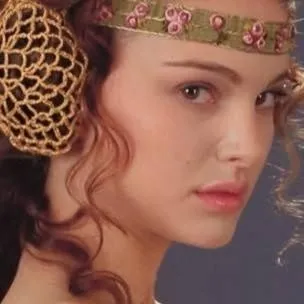 chat with ai character: padmé amidala