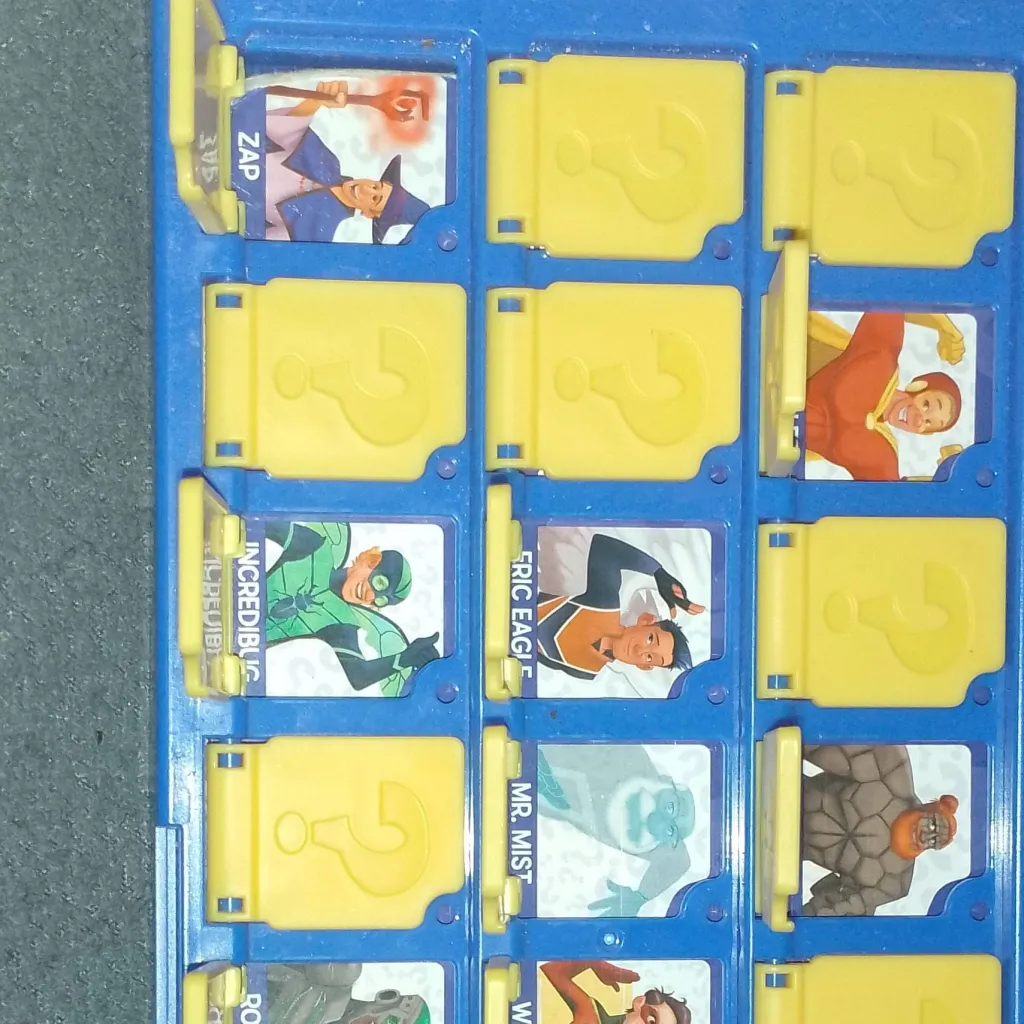 chat with ai character: Guess Who (males)