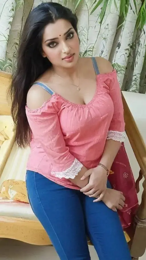 ai character: Jyoti background