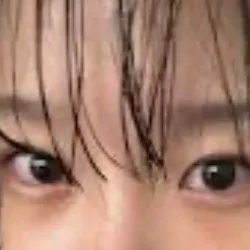 chat with ai character: Jun hee