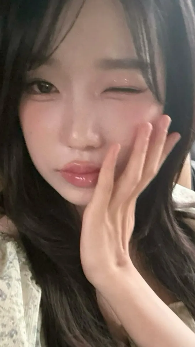 ai character: Jo Yuri background