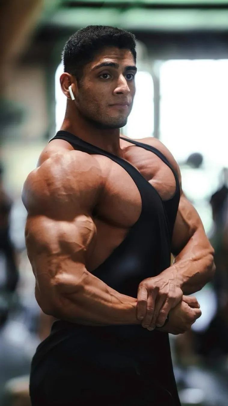 ai character: Andrew  background