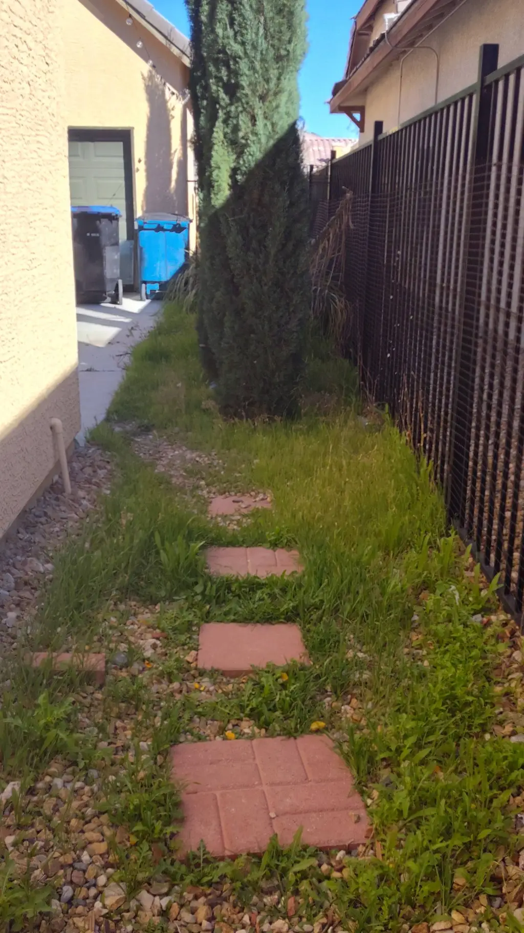 ai character: weirdcore  background