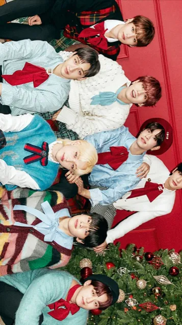 ai character: Straykids !! 🎄 background