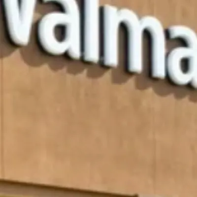 chat with ai character: Walmart 