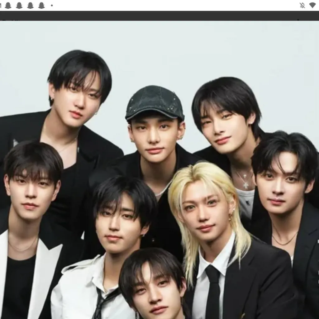 chat with ai character: stray kids 2 