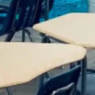 chat with ai character: Crk school/mermaid