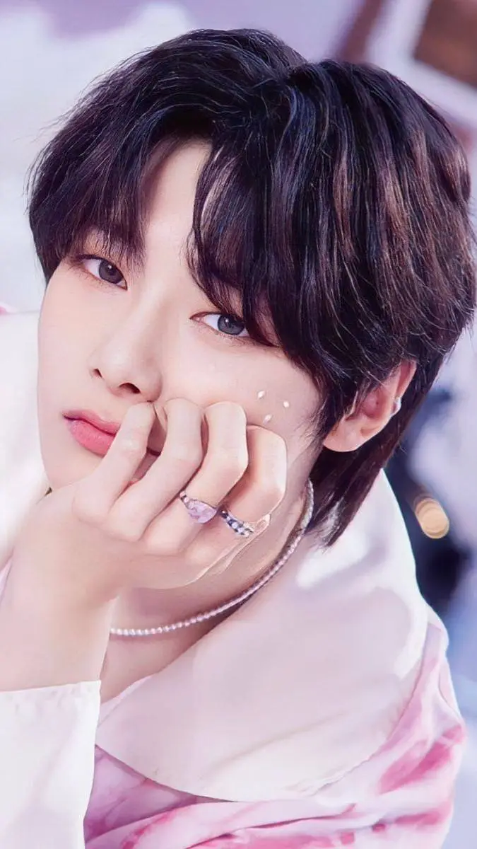 ai character: straykids(pick me) background