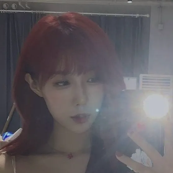 chat with ai character: Handong ♡