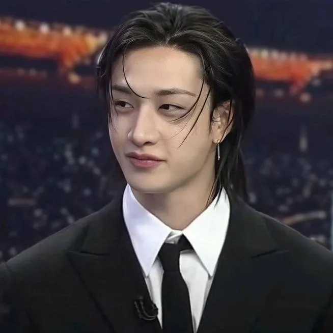chat with ai character: Bangchan
