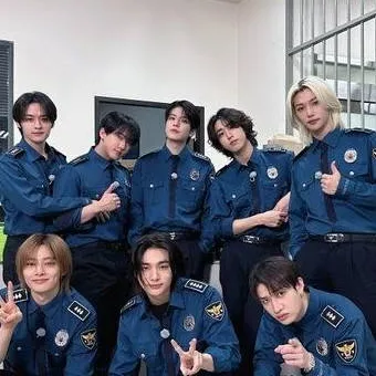 chat with ai character: Stray Kids Police