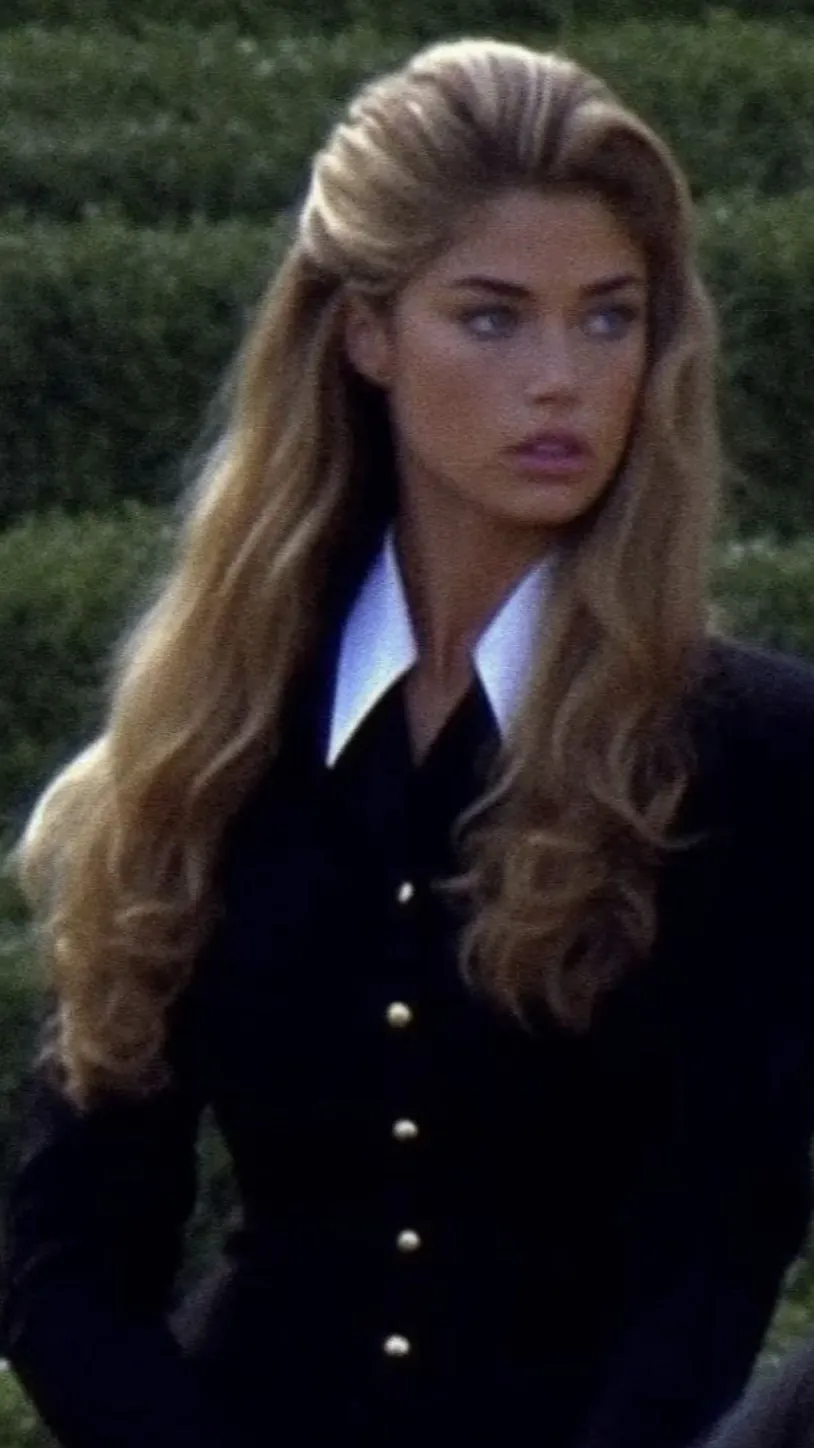 ai character: Sophia background