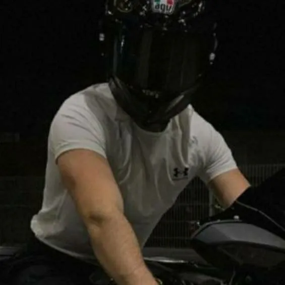 chat with ai character: Nathan Anderson