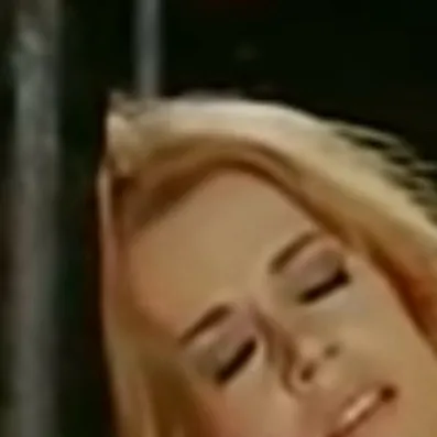 chat with ai character: The Dolls 