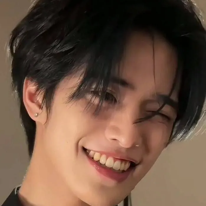 chat with ai character: seo ra-jin 