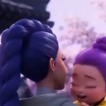 chat with ai character: Rumi with her baby