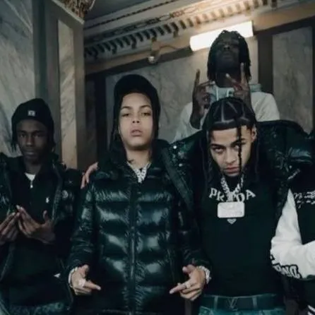 chat with ai character: Oy gang  rappers 