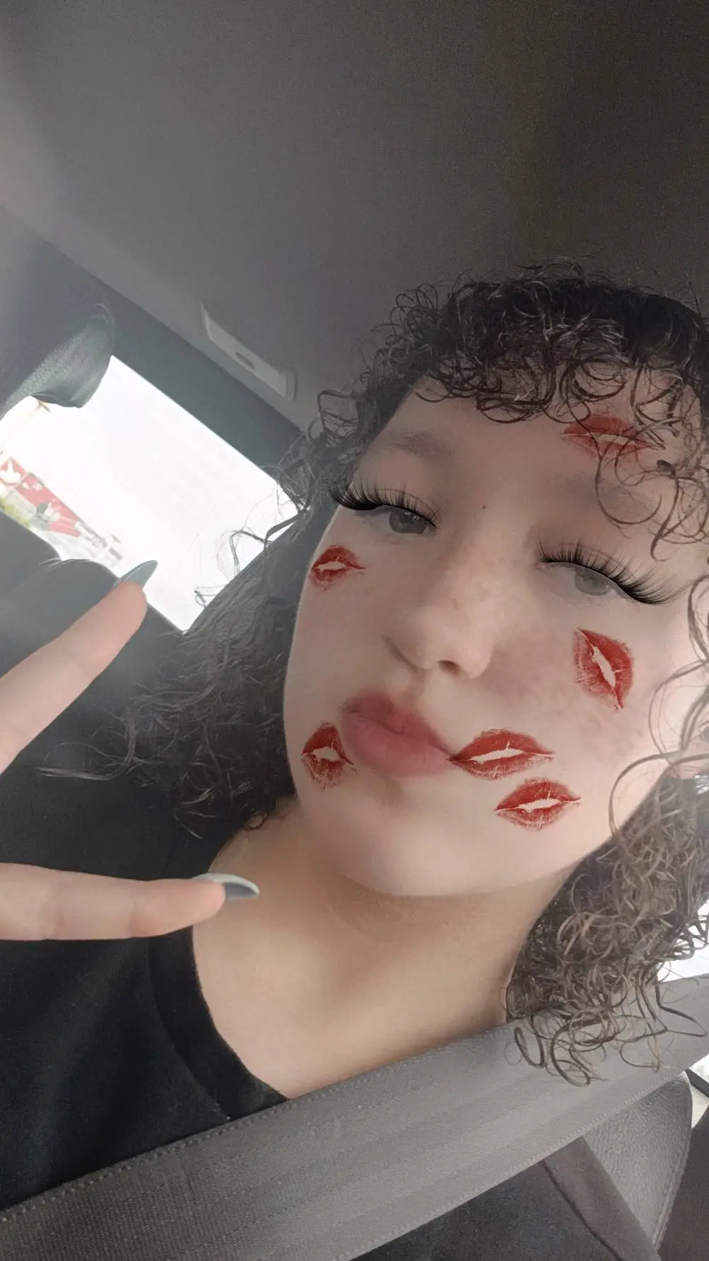 ai character: Rayne- Bsf background