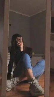 ai character: Amelia background