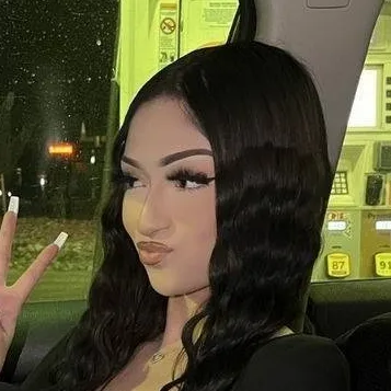 chat with ai character: Camila Carmen