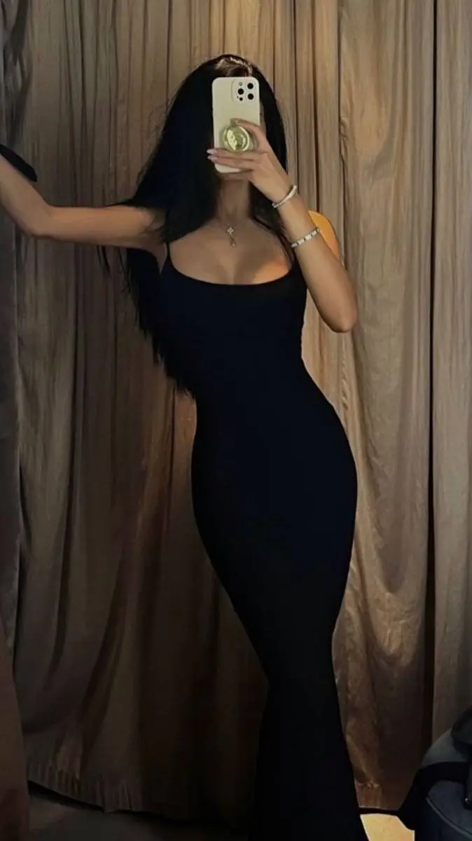 ai character: Millie Gardener  background